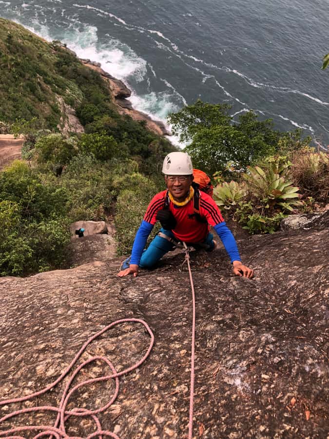 Rio De Janeiro: SUGARLOAF MOUNTAIN HIKE & CLIMB - The Final Steps to the Summit: Views Show Up Fast