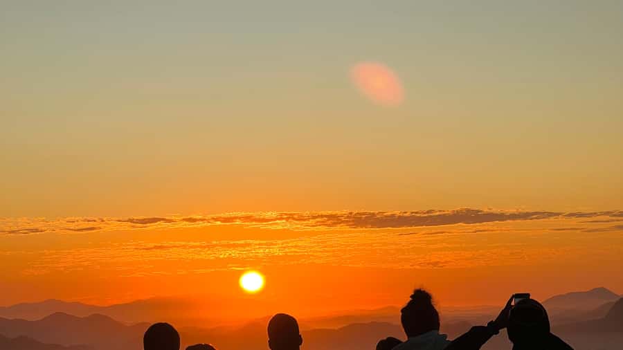 Rio de Janeiro: Sunrise Lookout and Christ the Redeemer Tour - Breakfast Kit on the Go: Coffee, Bread, and Rio Fuel