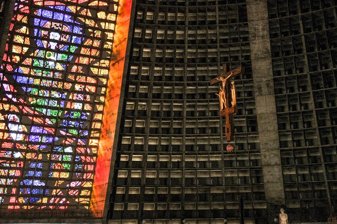 Rio Downtown Tour with Selaron Metropolitan Cathedral and more - Maracanã stop: quick photos outside, not stadium time