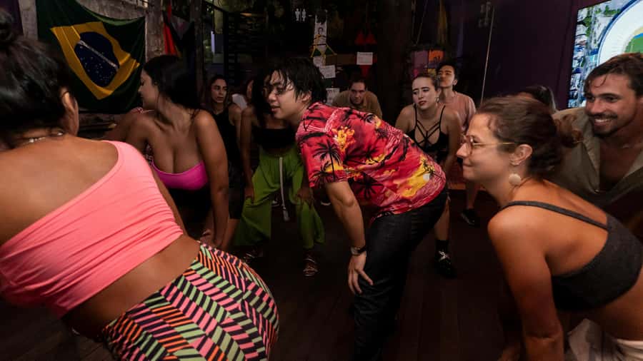 Rio Experience: Caipirinha Workshop (2 Caipis) + Funk Class - Logistics That Matter: Timing, Where to Meet, What to Bring