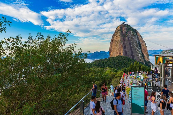 Rio Express: Christ the Redeemer and Sugarloaf Mountain - The beach drive-by stops: Copacabana and Ipanema, with story context
