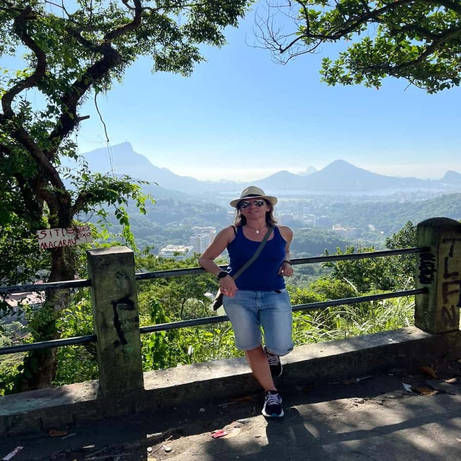 Rio: Favela Rocinha Tour with Local Guide & Secret Spots - Practical Tips That Make the Tour Go Smoothly
