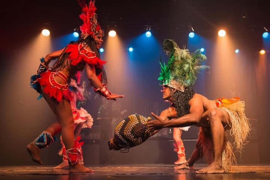 Rio: Ginga Tropical Folkloric Show & Optional Dinner - What the Ginga Tropical Folkloric Show is really about