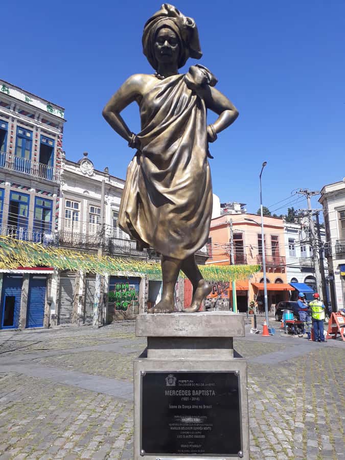 Rio: Historical Walking Tour - Teles Arch and Travessa do Comércio: the narrow streets that make Rio feel like Rio