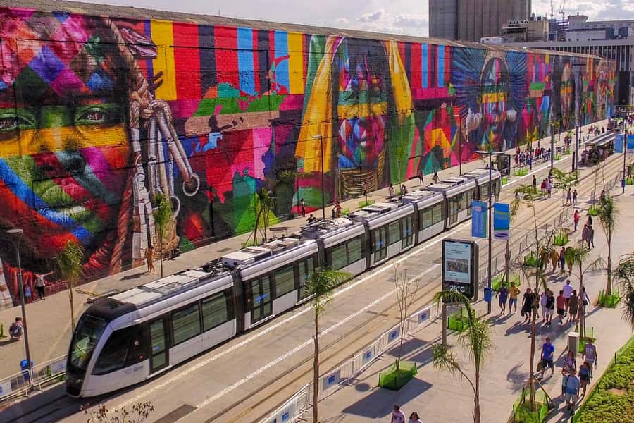 Rio: Historical Walking Tour - From Copacabana to Cinelândia: the subway saves you time