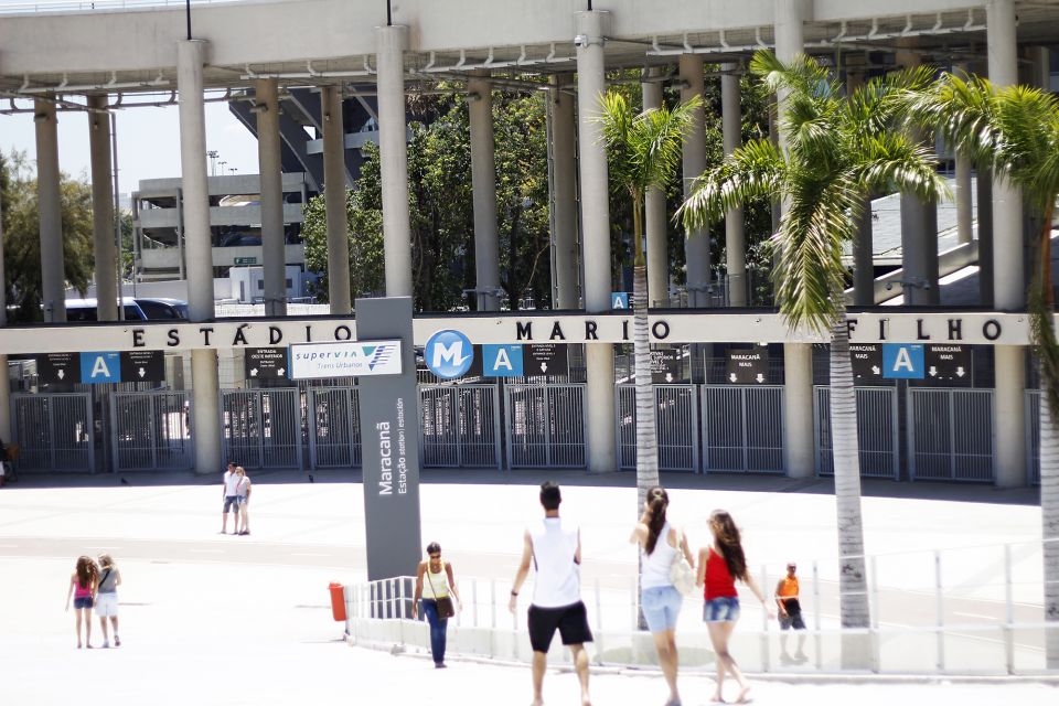 Rio: Maracanã Stadium & Christ the Redeemer by Rack Railway - Transportation and Pickup: How the Day Stays Simple