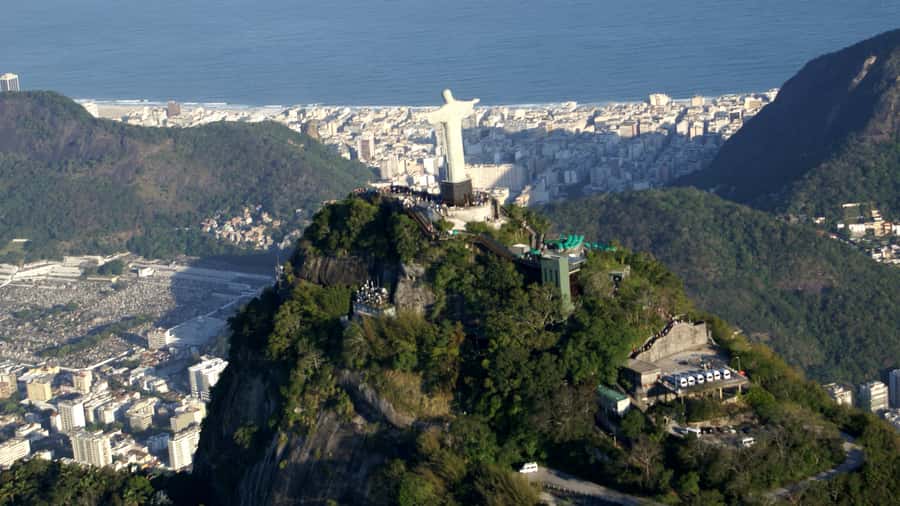 Rio: Maracanã Stadium & Christ the Redeemer by Rack Railway - Should You Book This Tour? My Take