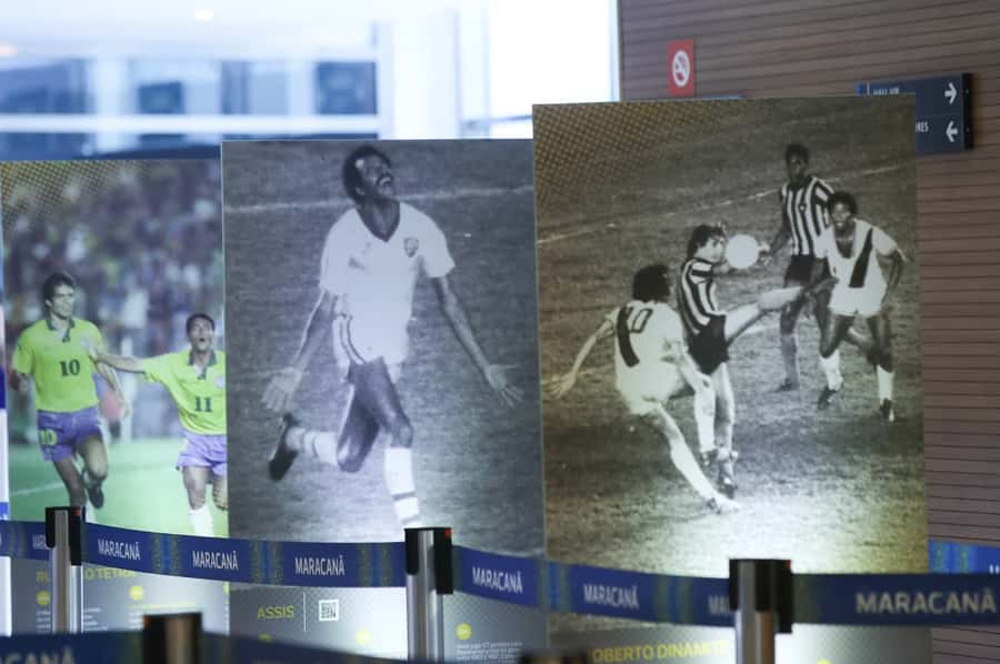 Rio: Maracanã Stadium Official Entrance Ticket - Press Conference Room and Dugout-Style Seating