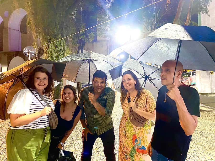 Rio: Pub Crawl in Lapa with Cachaça Tasting and Live Samba - Selarón staircase photo stop: the brief culture moment you’ll remember