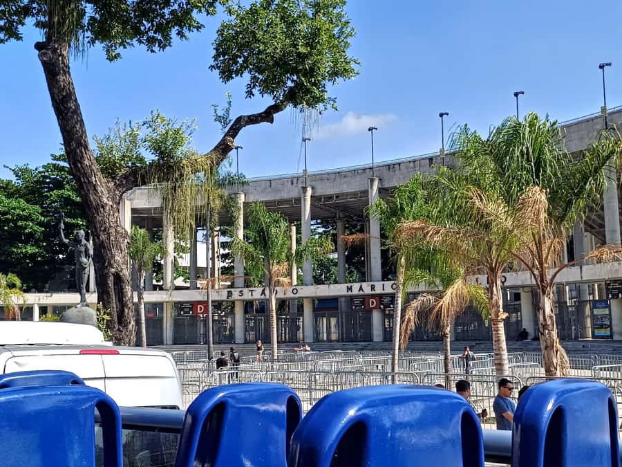 Rio Samba Bus: hop-on hop-off city tour in Rio de Janeiro - What you’re really buying: a 2-hour sampler with 24 chances to explore