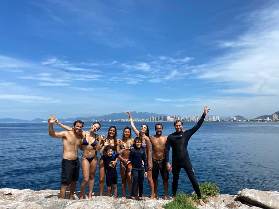 Rio: Snorkel & Swim with Turtles Tour at Tijuca Islands - Wildlife moments beyond the water: birds, and why the guide matters