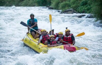 Rio: White Water Rafting Adventure tour in Rio de Janeiro - 7 kilometers of Levels II–III rapids: what difficulty really feels like