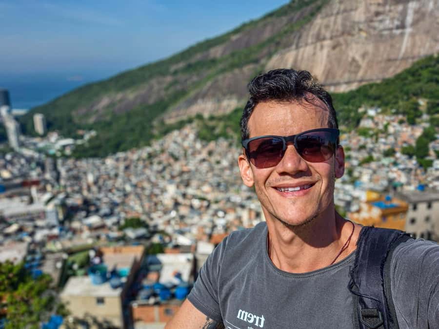 Rocinha Jeep Tour: A Journey into the Soul of the Favela! - The favela lecture: what you’re about to see