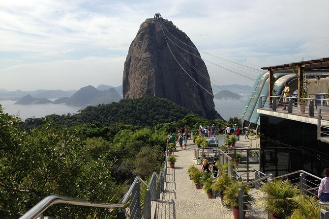 Skip the Line to Christ Redeemer, Sugar Loaf and Barbecue Lunch - Morning pickup: the city drive that sets up your views later