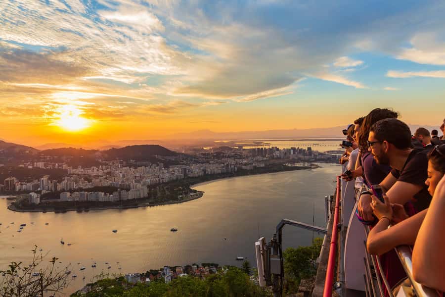 Sugarloaf Mountain Fast-Pass Ticket and Guided Tour - Summit Time at Sugarloaf Mountain: What the Views Are Actually For