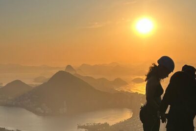 Sunrise at Morro 2 Irmãos - Vidigal - Rio de Janeiro - The hike to Morro Dois Irmãos (Bico da Pedra): pace, pauses, and payoff