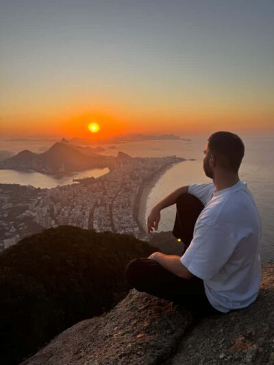Sunrise at Morro Dois Irmãos + Vidigal Favela Experience - The Trek Up: Timing, Footing, and What to Wear