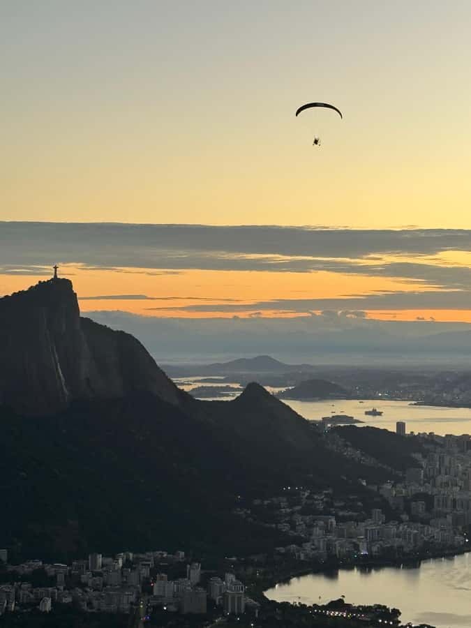 Sunrise at Morro Dois Irmãos + Vidigal Favela Experience - The Guide Matters: Beatriz, Photos, and Help When It Gets Slippery