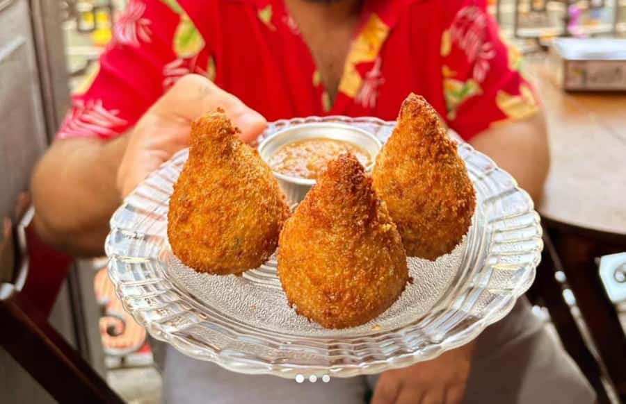 The Best Food Tour: Taste the Most Authentic Flavours of Rio - Taste Tour Through Little Africa and Samba at Pedra do Sal