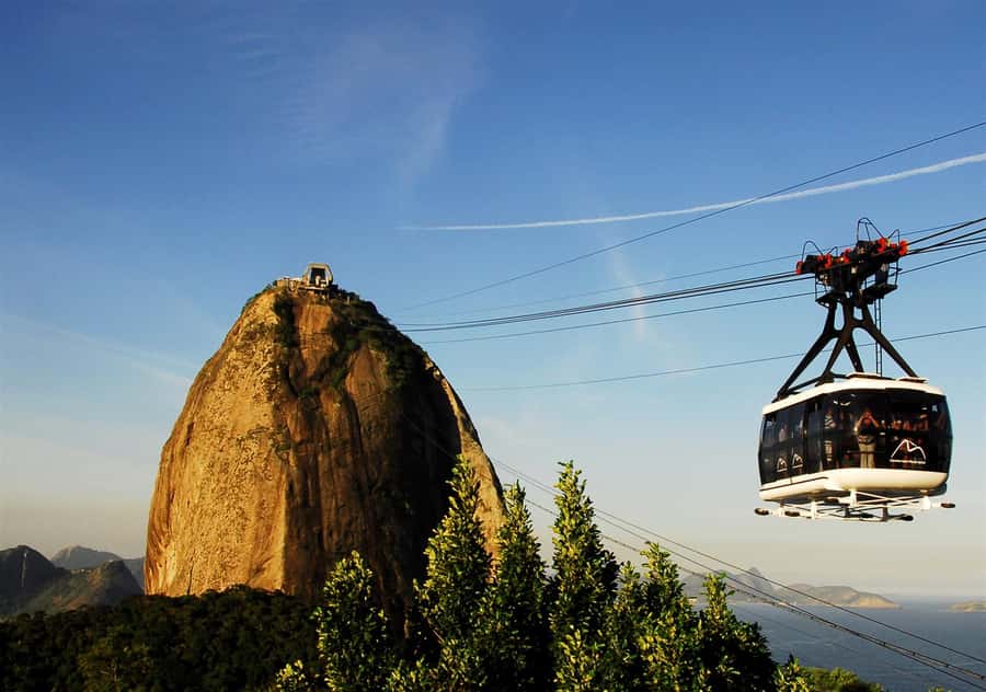 TOUR RIO DE JANEIRO (CIDADE MARAVILHOSA) - Hotel pickup and air-conditioned transport that actually help in Rio