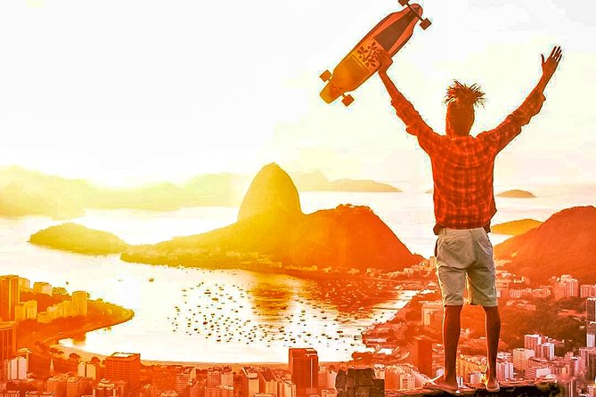 Tour to Mirante Dona Marta at sunrise with guide and photos! - The Dona Marta spot: what you’re walking, and what you’re not