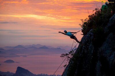 Trail and Rappel on Morro Dois Irmãos - Getting to Vidigal: Van or Motorcycle Taxi Before You Hike